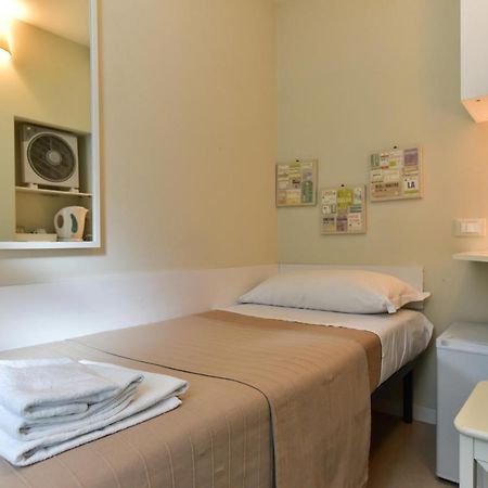 Small Single Room Rome Exterior photo
